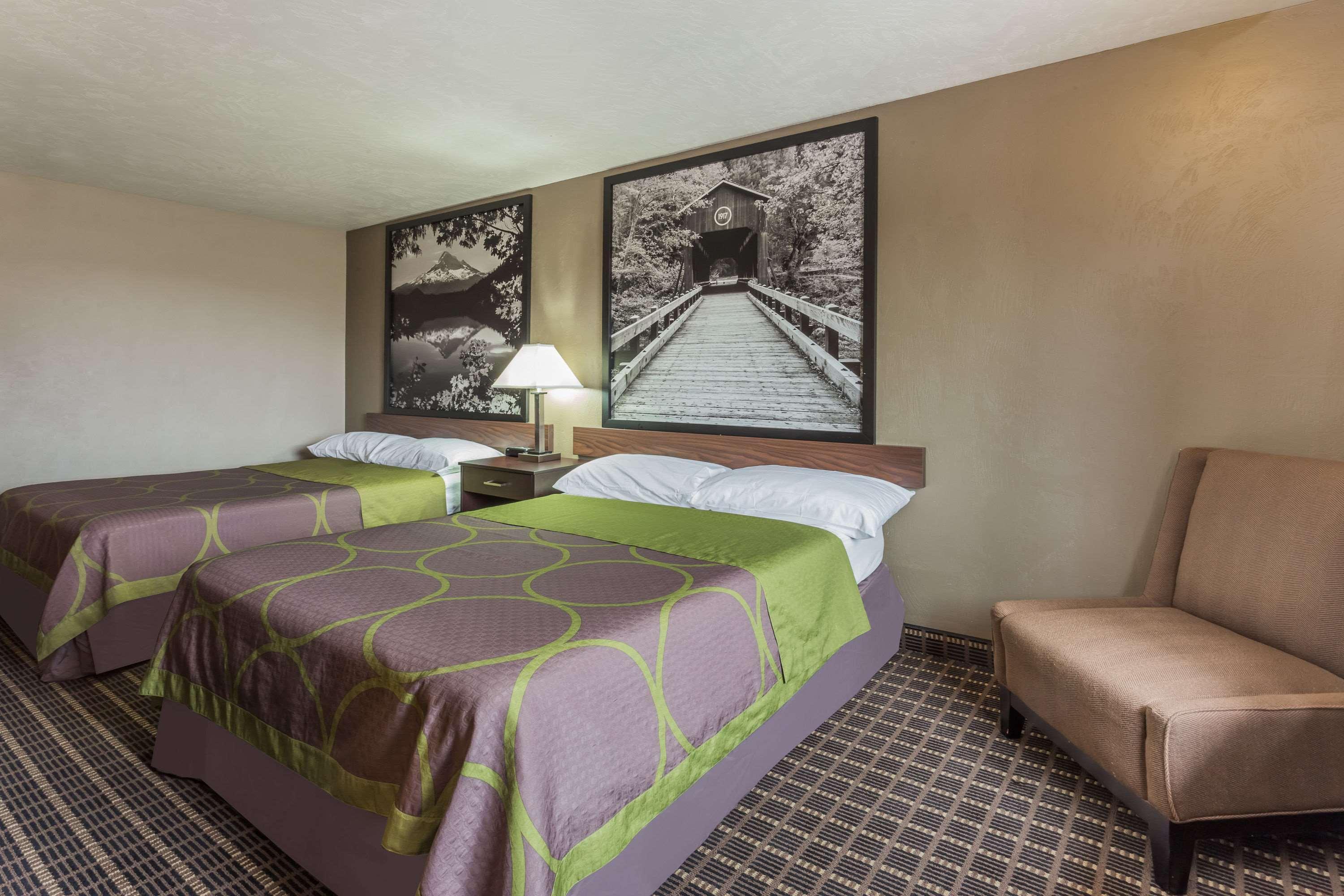 Super 8 By Wyndham Corvallis Extérieur photo