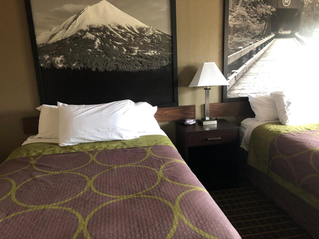 Super 8 By Wyndham Corvallis Extérieur photo